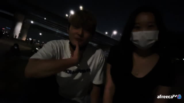 한강 초미녀 섭외 섭외하고 보니 고딩... 근데 고딩 몸매 실환가.. 철구,시조새,세야,봉준,부천,진국 | Afreecatv Vod